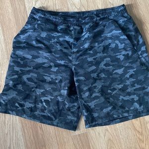 Lulu lemon lined shorts